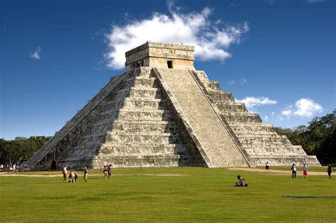  El Castillo de Chichen Itza：探索古老瑪雅文明的壯麗遺蹟！